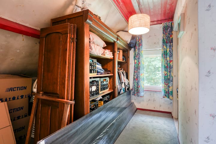 Photo 32 of Hoogoordstraat 9