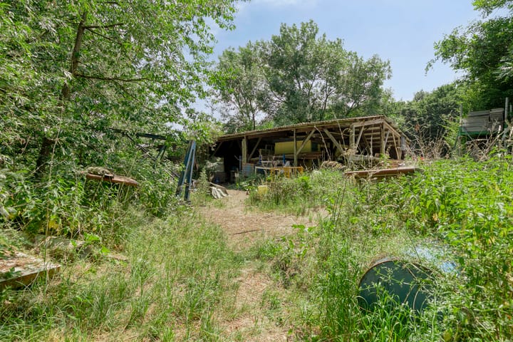 Photo 38 of Hoogoordstraat 9