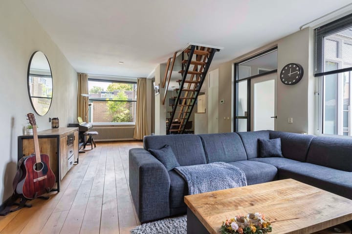 Foto 18 van Gruttersdreef 211