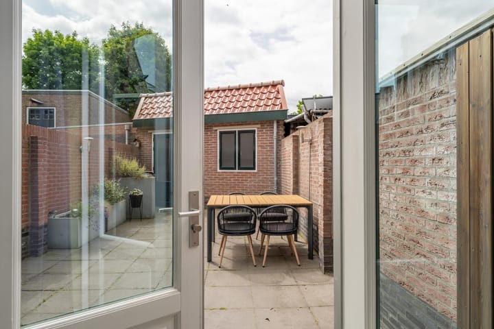 Foto 15 van Lijsterweg 38