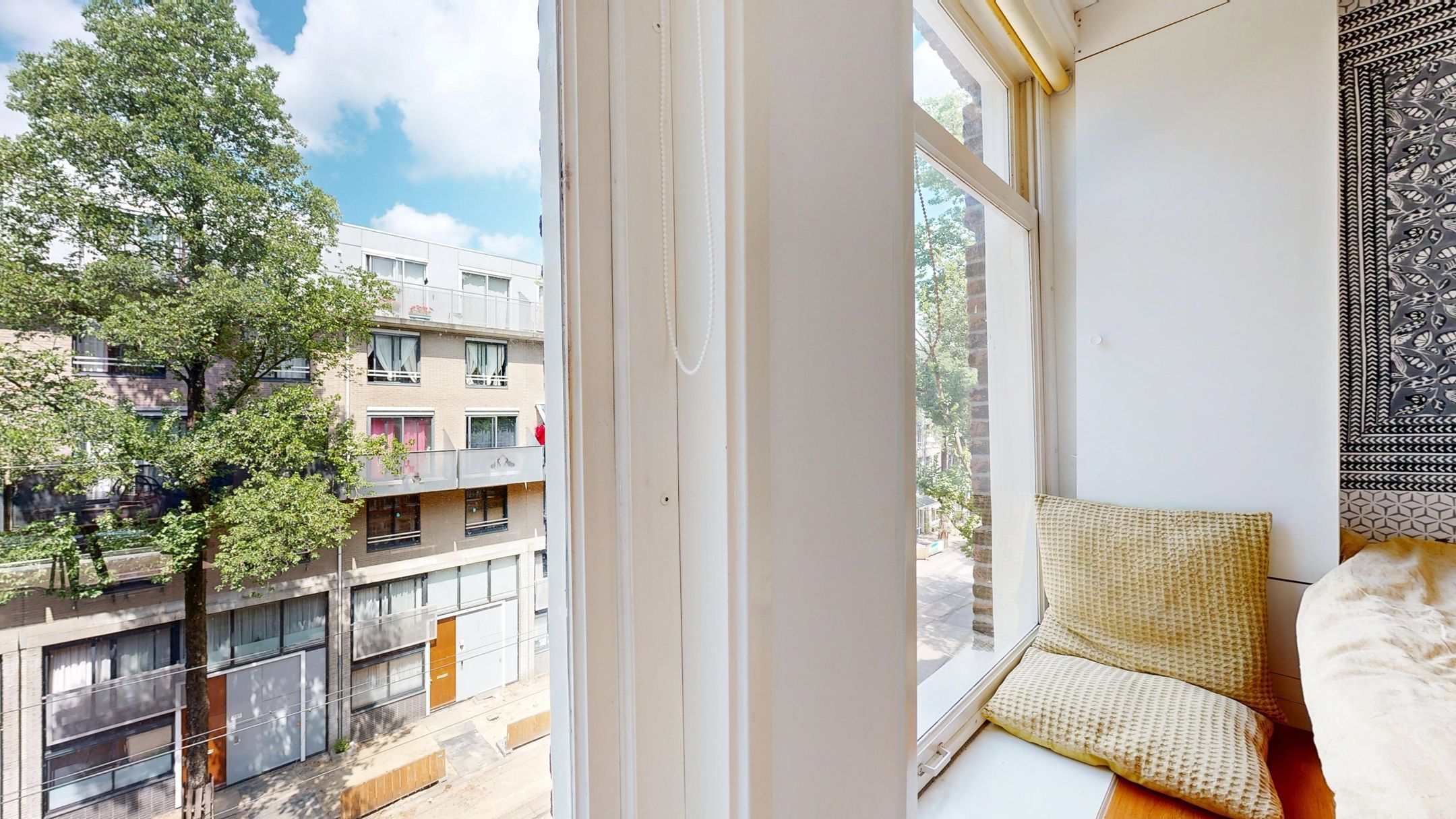 Photo 12 of Czaar Peterstraat 98-D