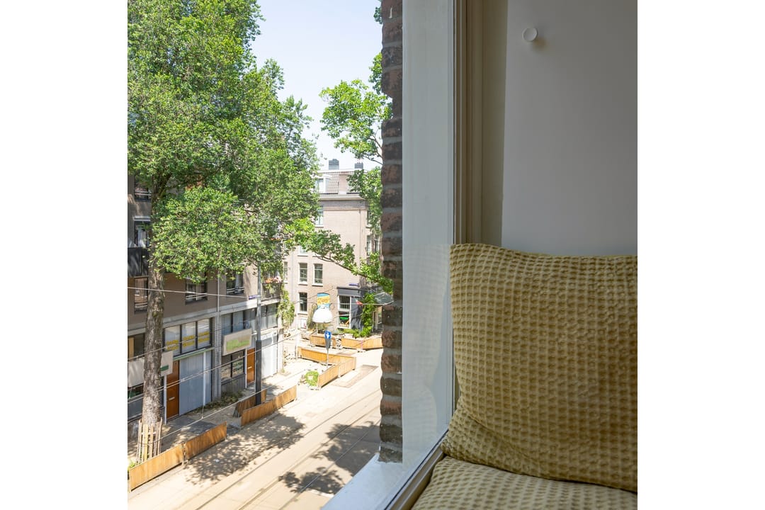 Photo 16 of Czaar Peterstraat 98-D