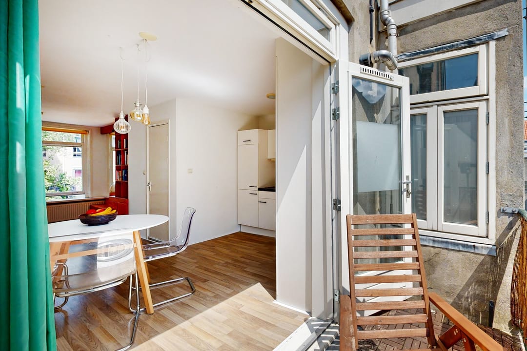 Photo 2 of Czaar Peterstraat 98-D