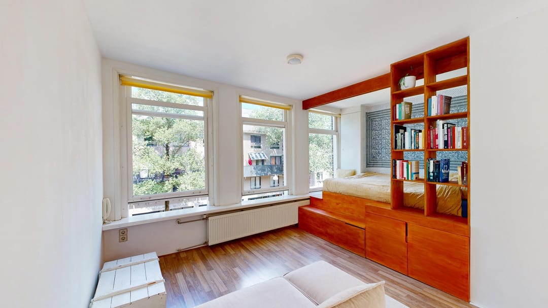 Photo 11 of Czaar Peterstraat 98-D