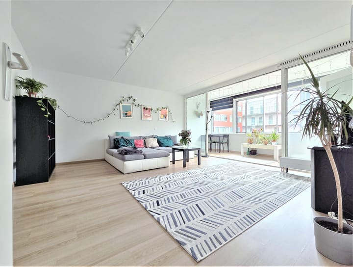 Foto 3 van Martini van Geffenstraat 84