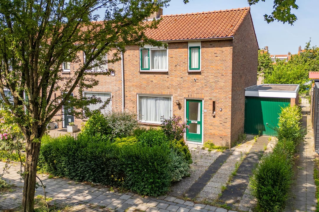 Foto 1 van Julianalaan 49