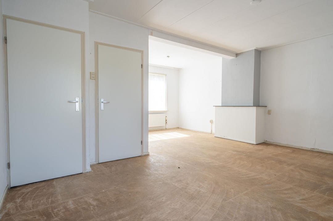 Foto 11 van Julianalaan 49