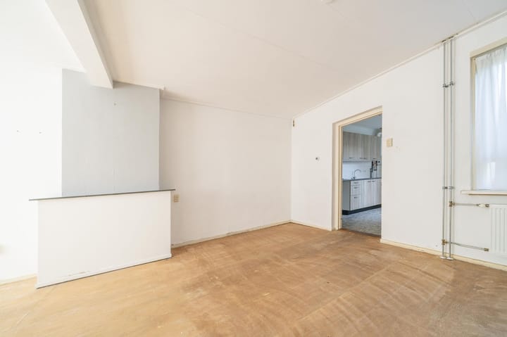 Foto 13 van Julianalaan 49