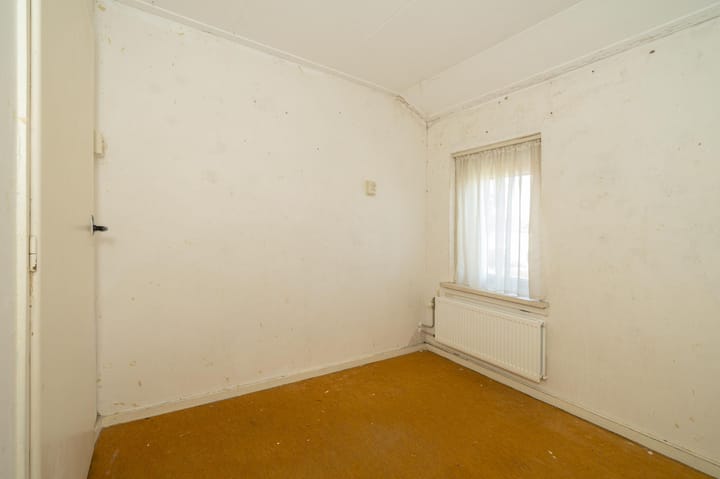 Foto 25 van Julianalaan 49