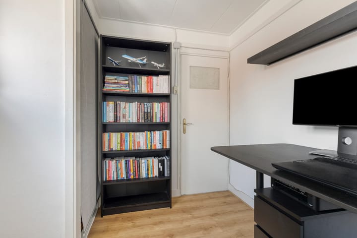 Foto 28 van Marsstraat 18