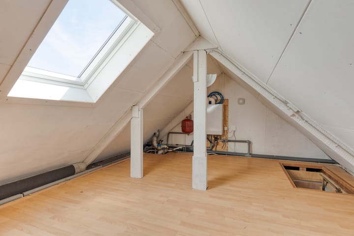 Foto 31 van Marsstraat 18