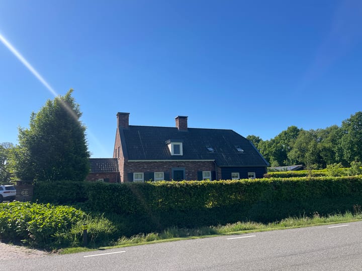 Foto 4 van Bredasebaan 66