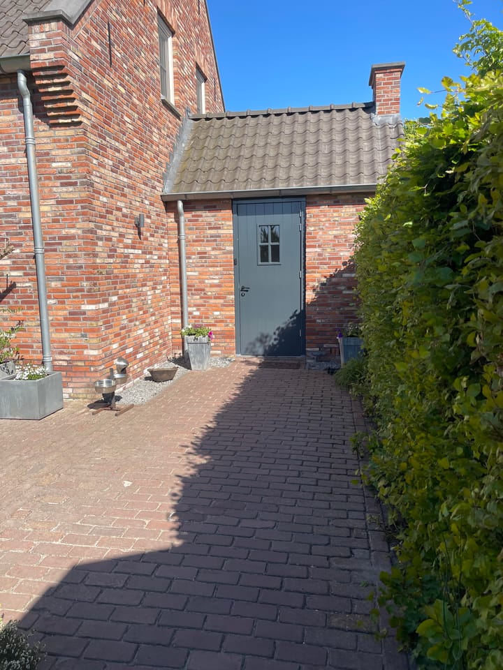 Photo 11 of Bredasebaan 66