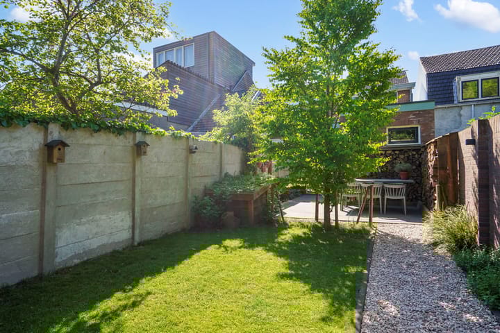 Foto 35 van Akkerstraat 67