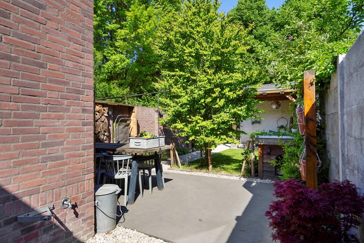 Foto 39 van Akkerstraat 67