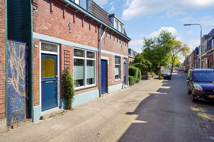 Foto 47 van Akkerstraat 67