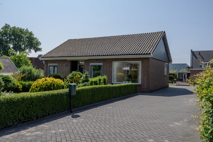 Foto 1 van Dorpsstraat 15