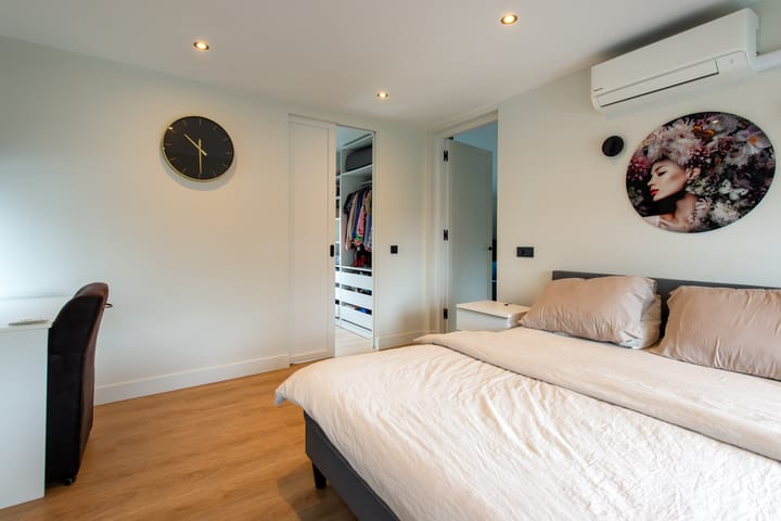 Foto 33 van Graaf Moretuslaan 15