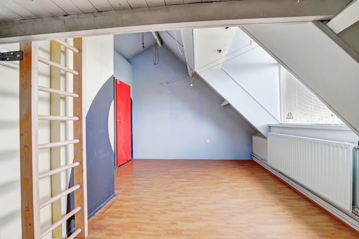 Foto 44 van Mosroos 10