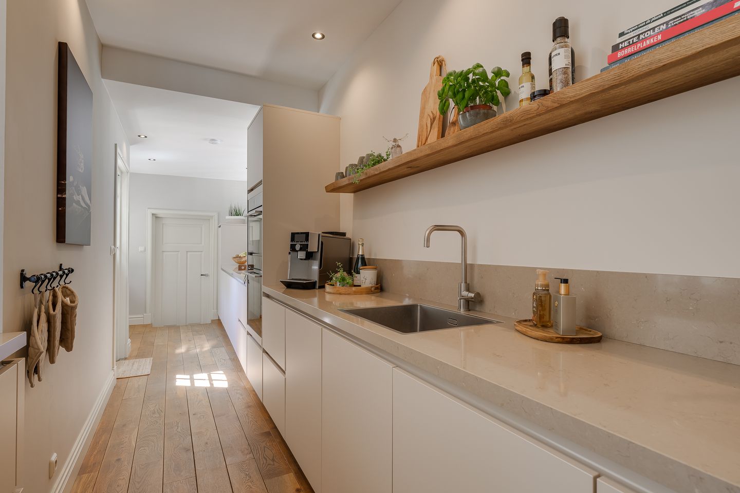 Foto 14 van Hoge Rijndijk 203