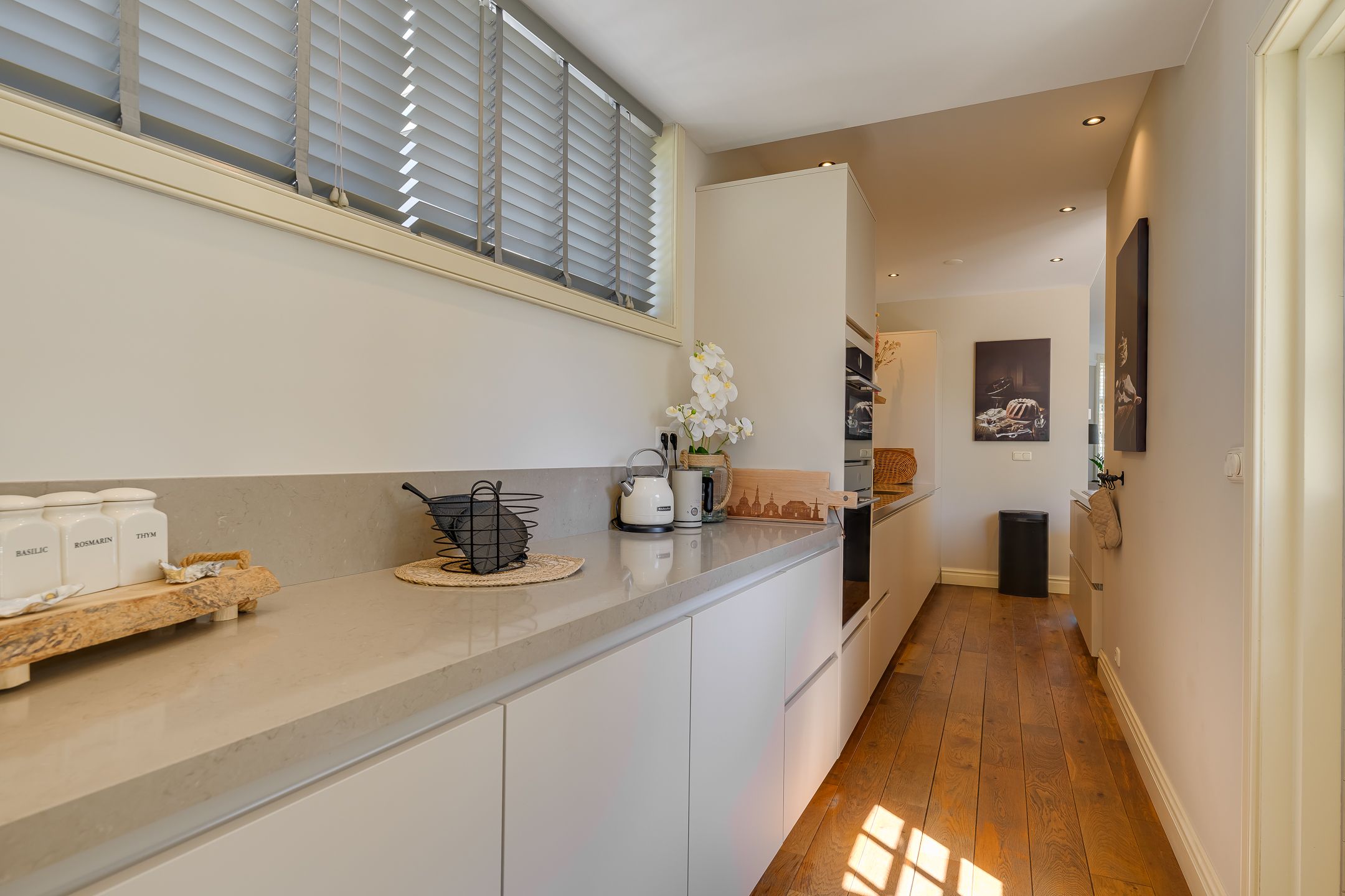 Foto 18 van Hoge Rijndijk 203