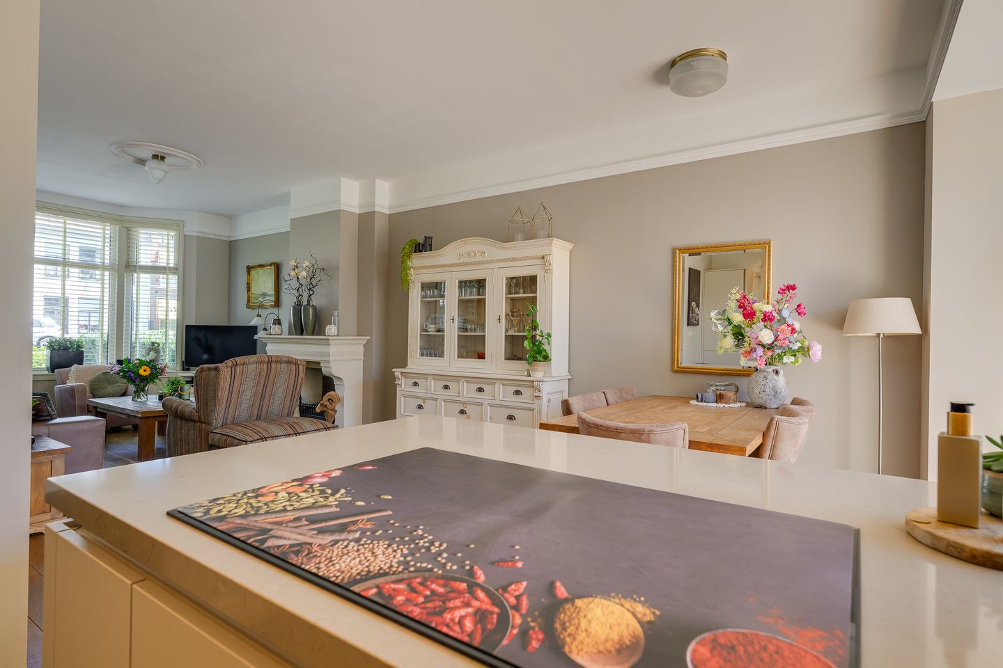 Foto 19 van Hoge Rijndijk 203