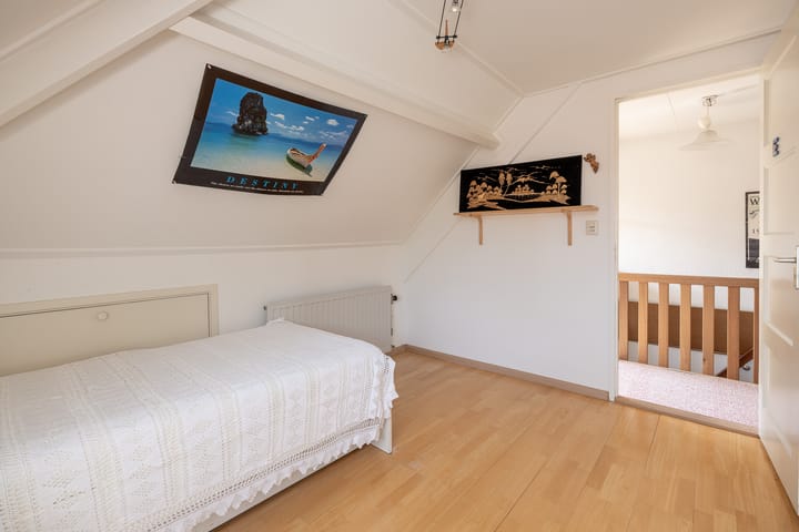 Foto 28 van Sterrenboslaan 28