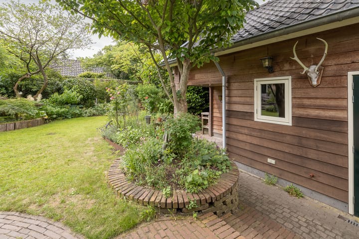 Foto 42 van Sterrenboslaan 28