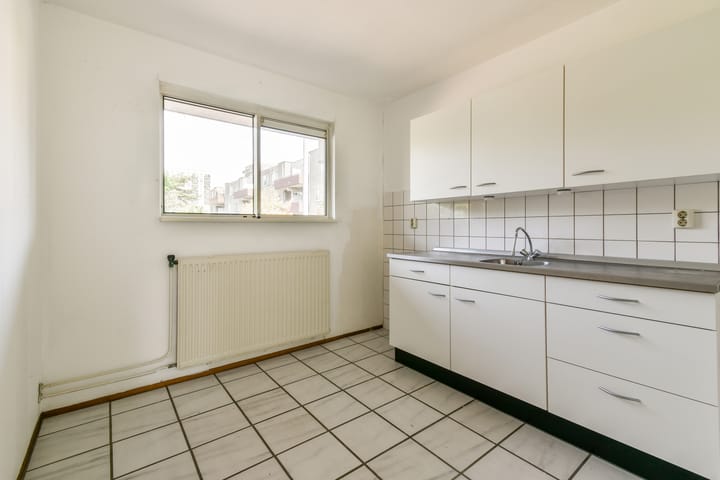 Foto 11 van Overleg 100