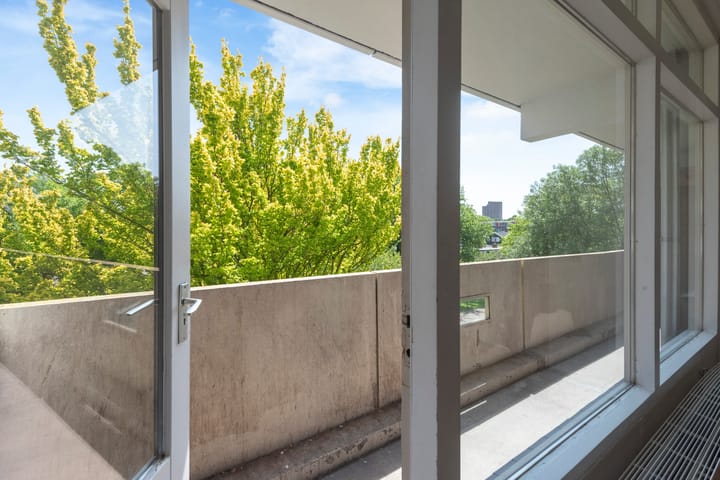 Foto 25 van Pinksterbloemweg 151