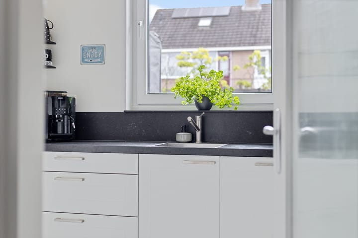 Foto 4 van Trasraamsteen 8