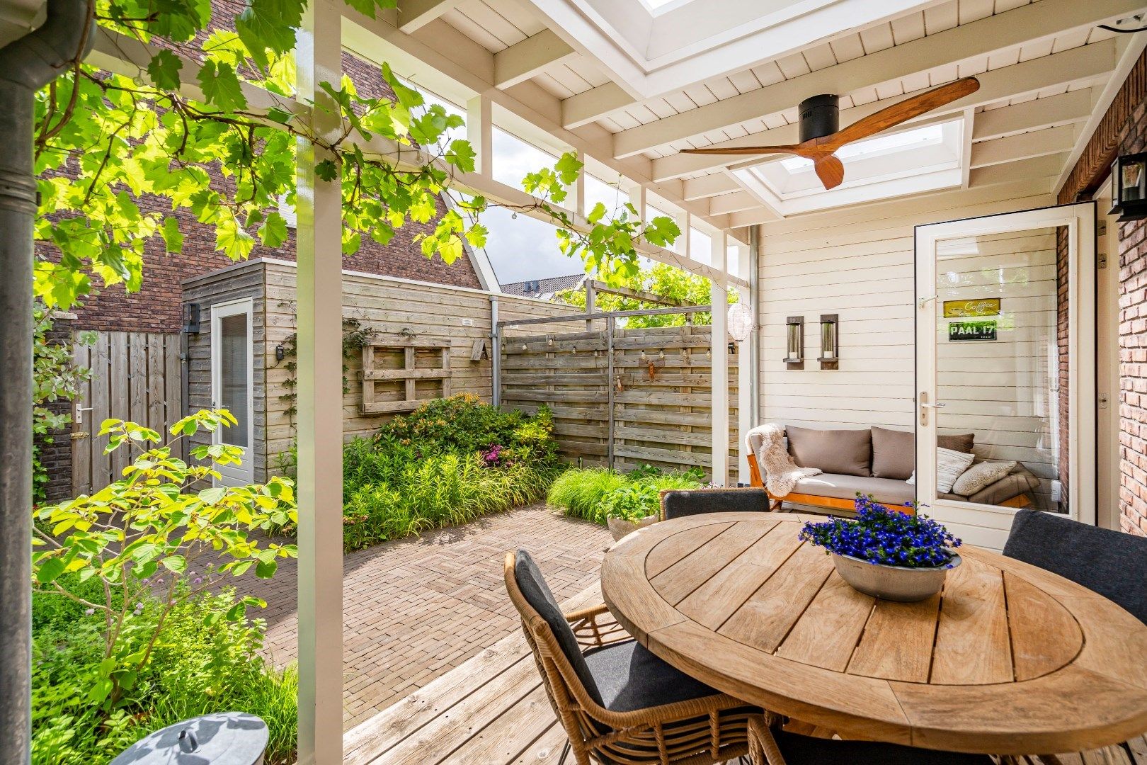 Photo 12 of Ruusbroecstraat 1