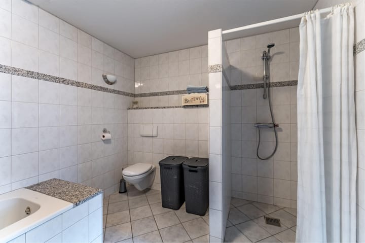 Foto 32 van De Dijk 12-A