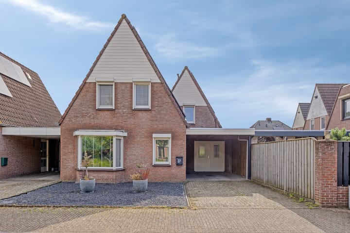 Photo 42 of St.-Janstraat 37