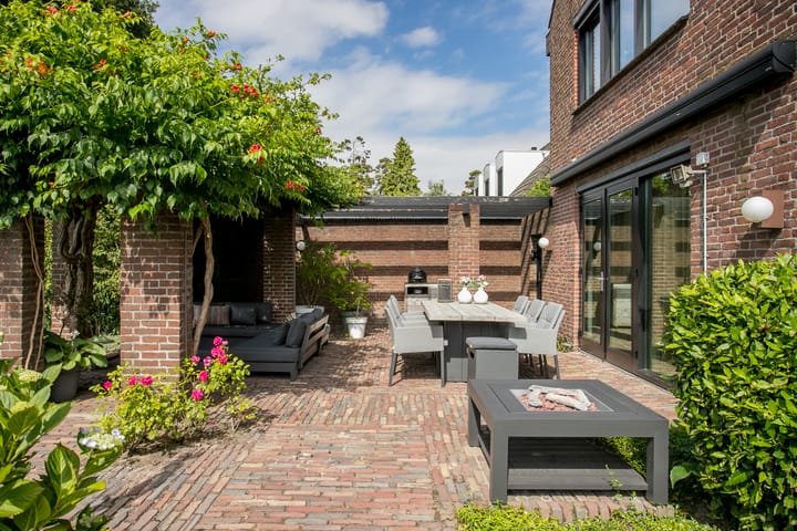 Foto 68 van Venloseweg 35