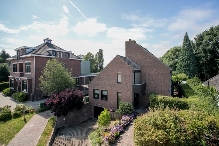 Foto 93 van Venloseweg 35