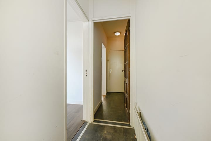 Photo 6 of Vlaardingerdijk 157-A