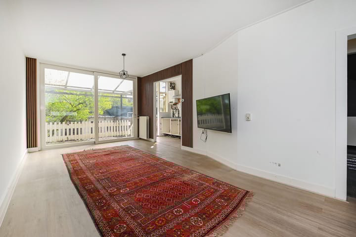 Photo 7 of Vlaardingerdijk 157-A