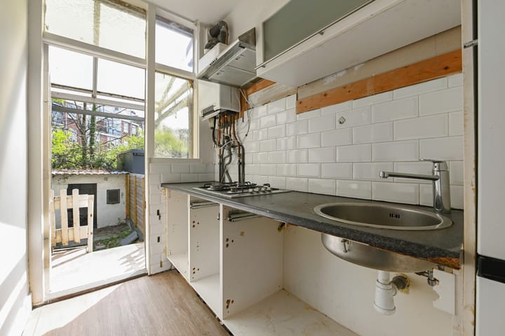 Photo 12 of Vlaardingerdijk 157-A