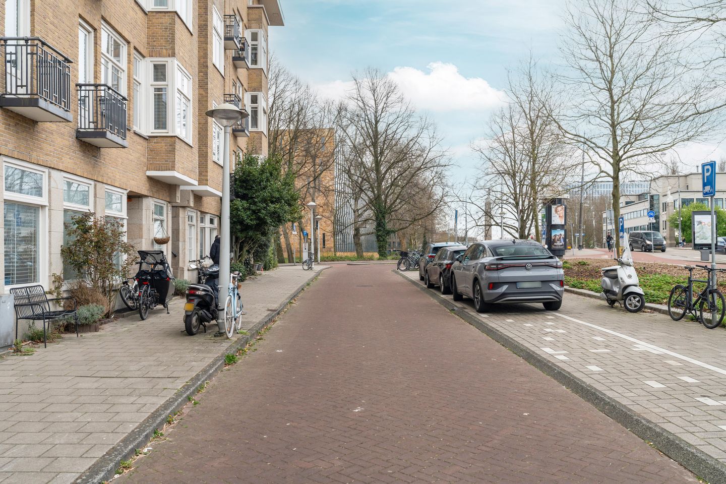 Foto 35 van Stadionplein 77-2