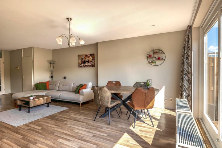 Foto 7 van Belle van Zuylenlaan 19