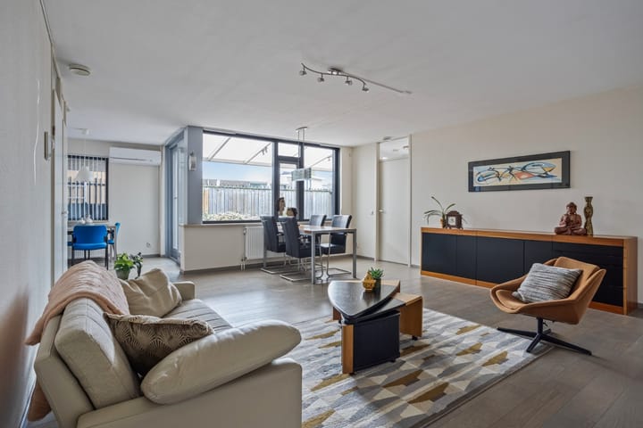 Foto 11 van Strohuls 2