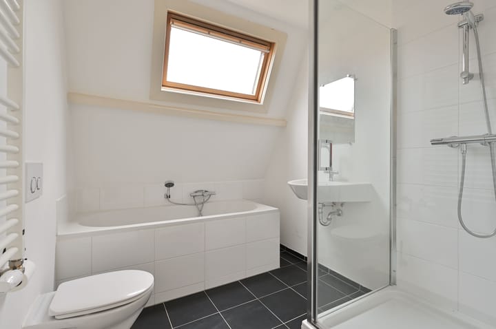 Foto 12 van Jan Massenstraat 15