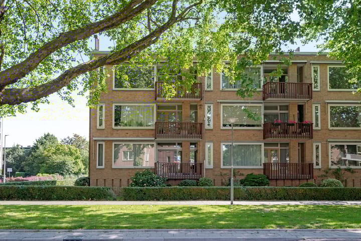 Foto 1 van Lisztlaan 61