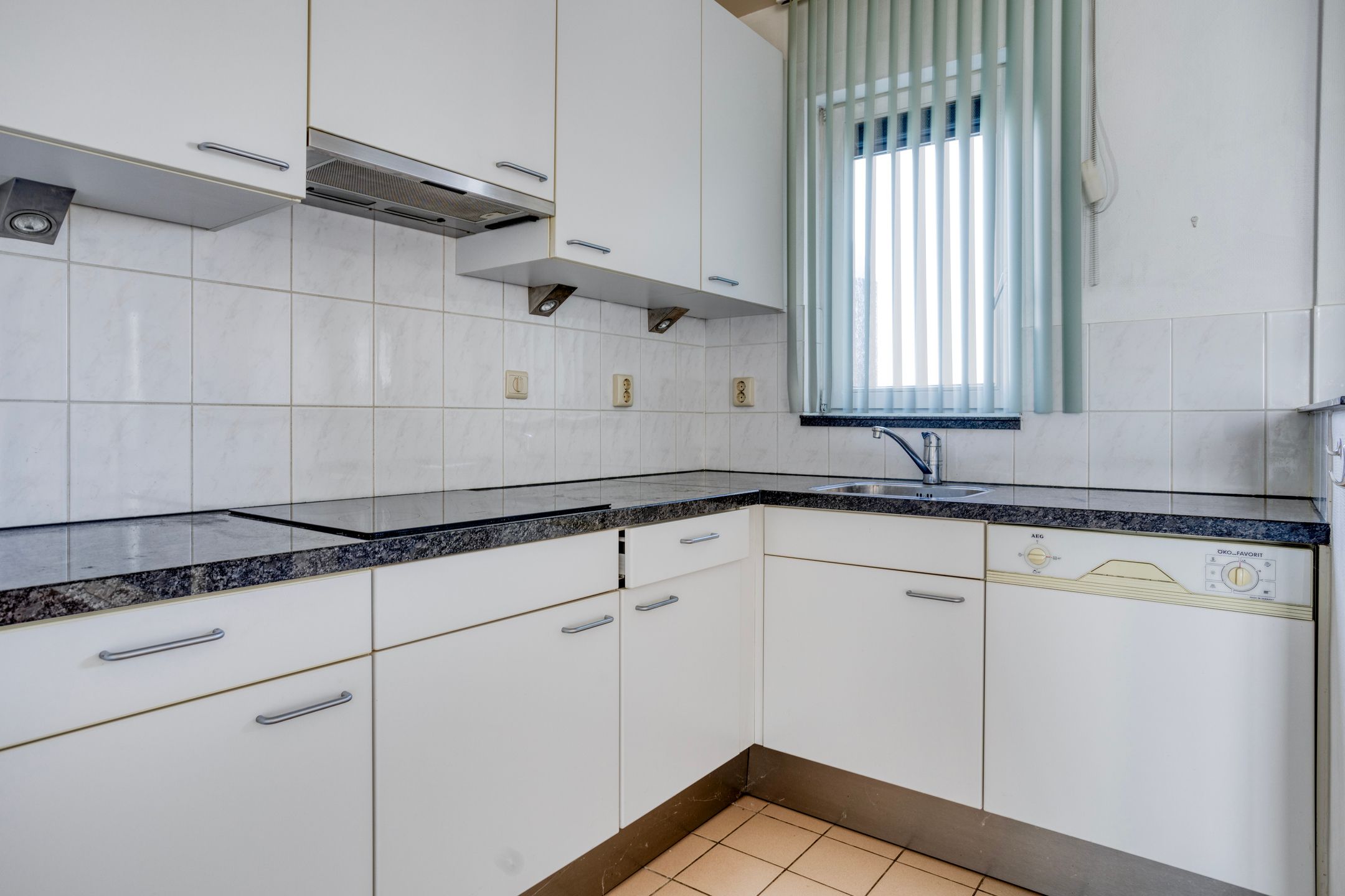 Foto 15 van Port Scaldis 9-011