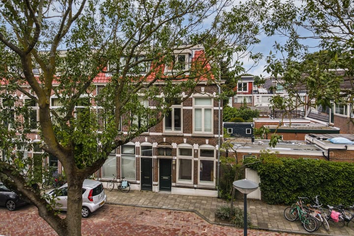 Foto 32 van Leuvenstraat 19