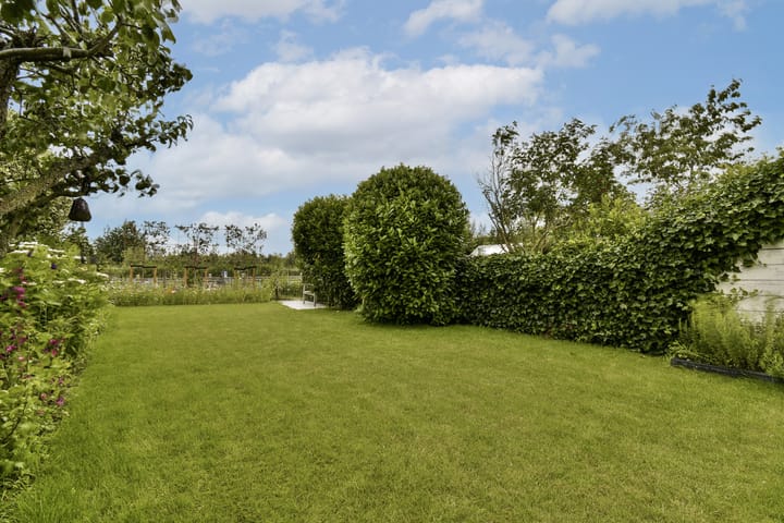 Photo 11 of Overmeerseweg 98