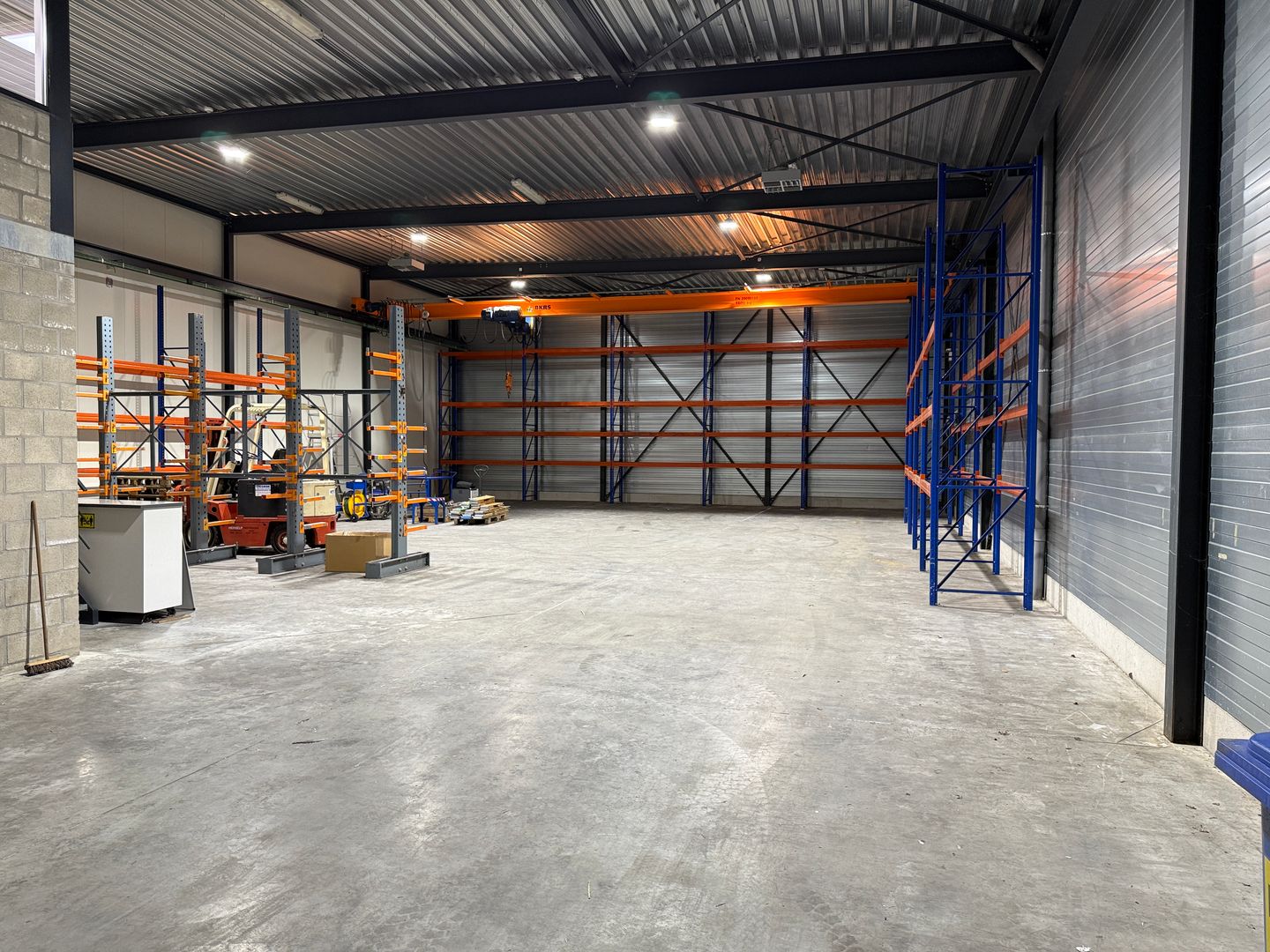 Bekijk foto 4 van Business Park Stein 172