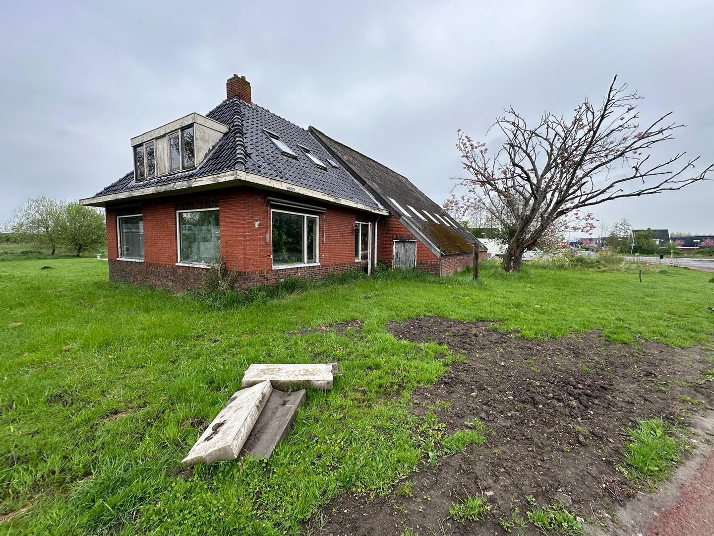 View photo 3 of Euvelgunnerweg 41