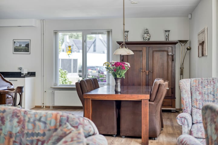 Foto 10 van Marthalaan 22